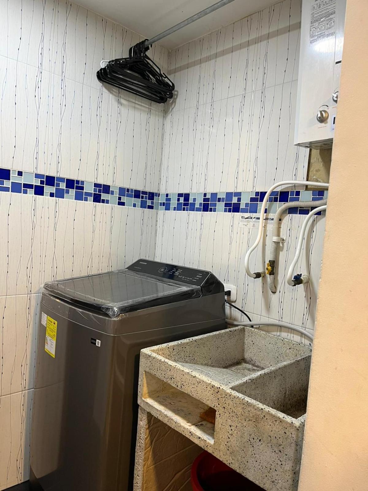 Apartasuite Privado Cerca Al Aeropuerto Appartement